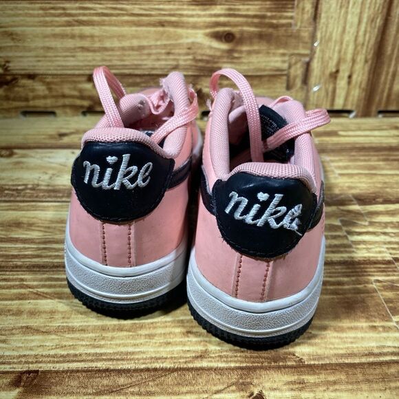 Nike Air Force 1 Valentines Day GS Bleached Coral/Black/White BQ6980-600 1,5Y - Picture 4 of 6
